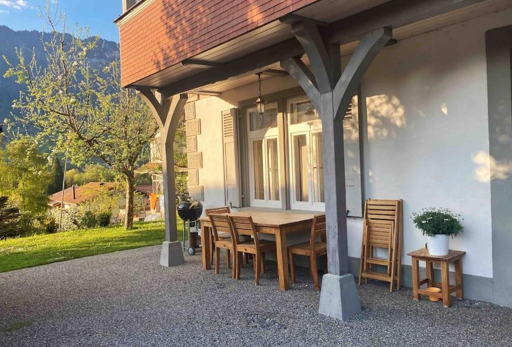 Chalet Mignon - Your Vacation Oasis At Lake Brienz Bönigen المظهر الخارجي الصورة